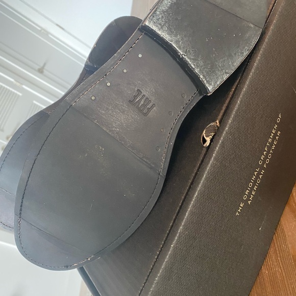 NWT! Brand New Men’s Frye Chelsea Boot - Picture 4 of 8